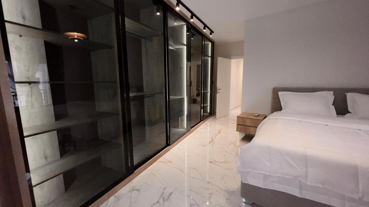 Zeus Deluxe Apartment Tirana